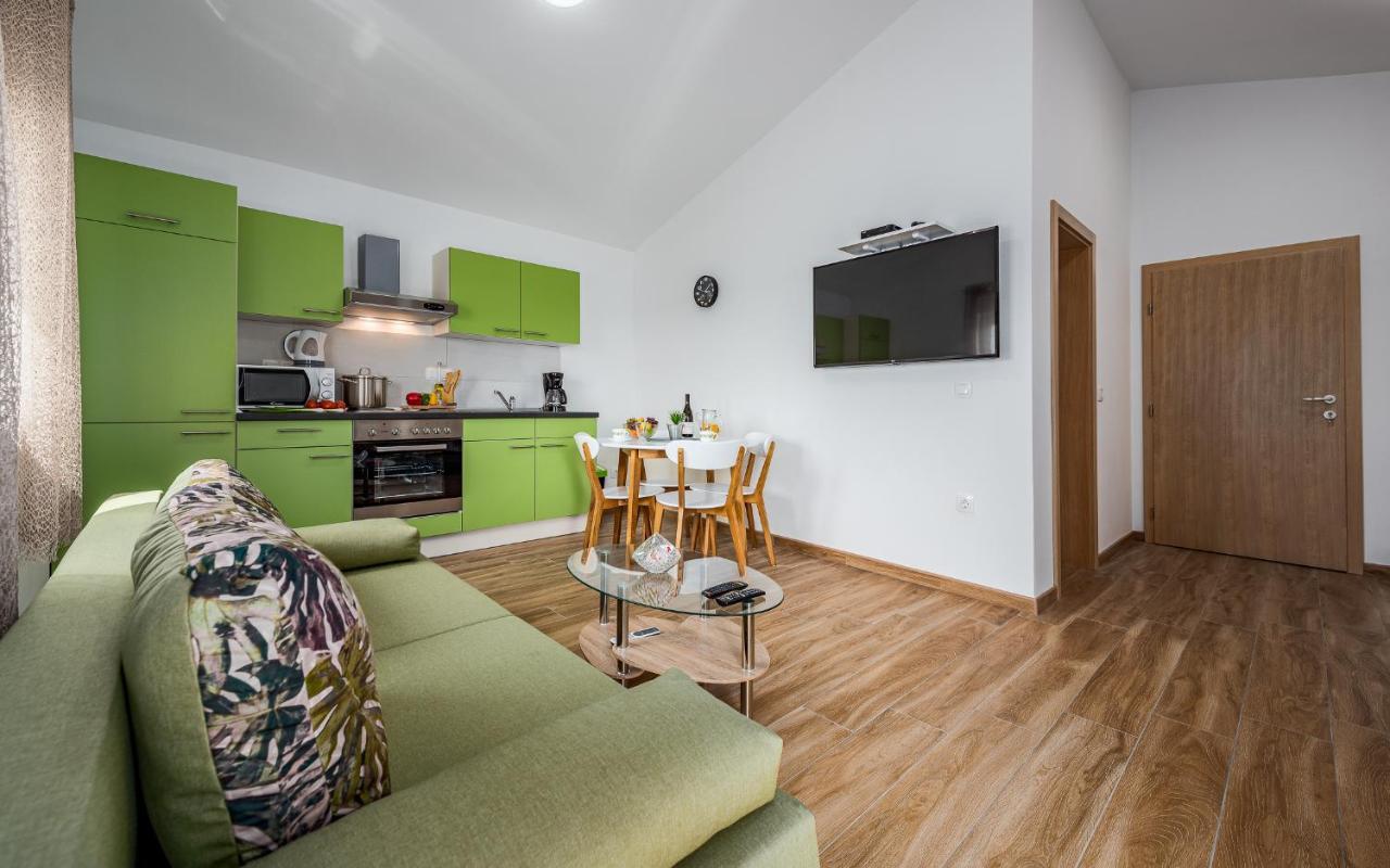 Apartments Nelle プーラ エクステリア 写真